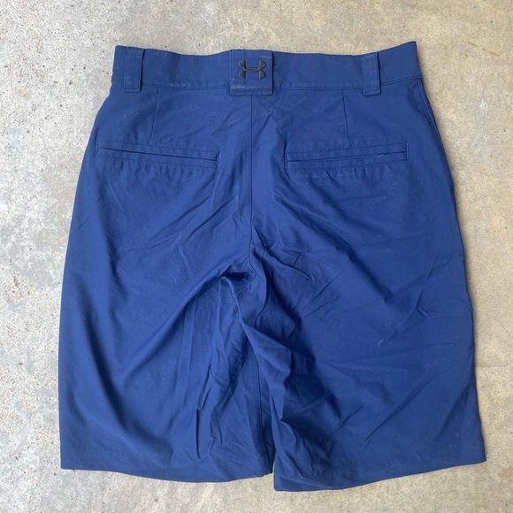 Men’s Under Armour golf shorts - Picture 2 of 5